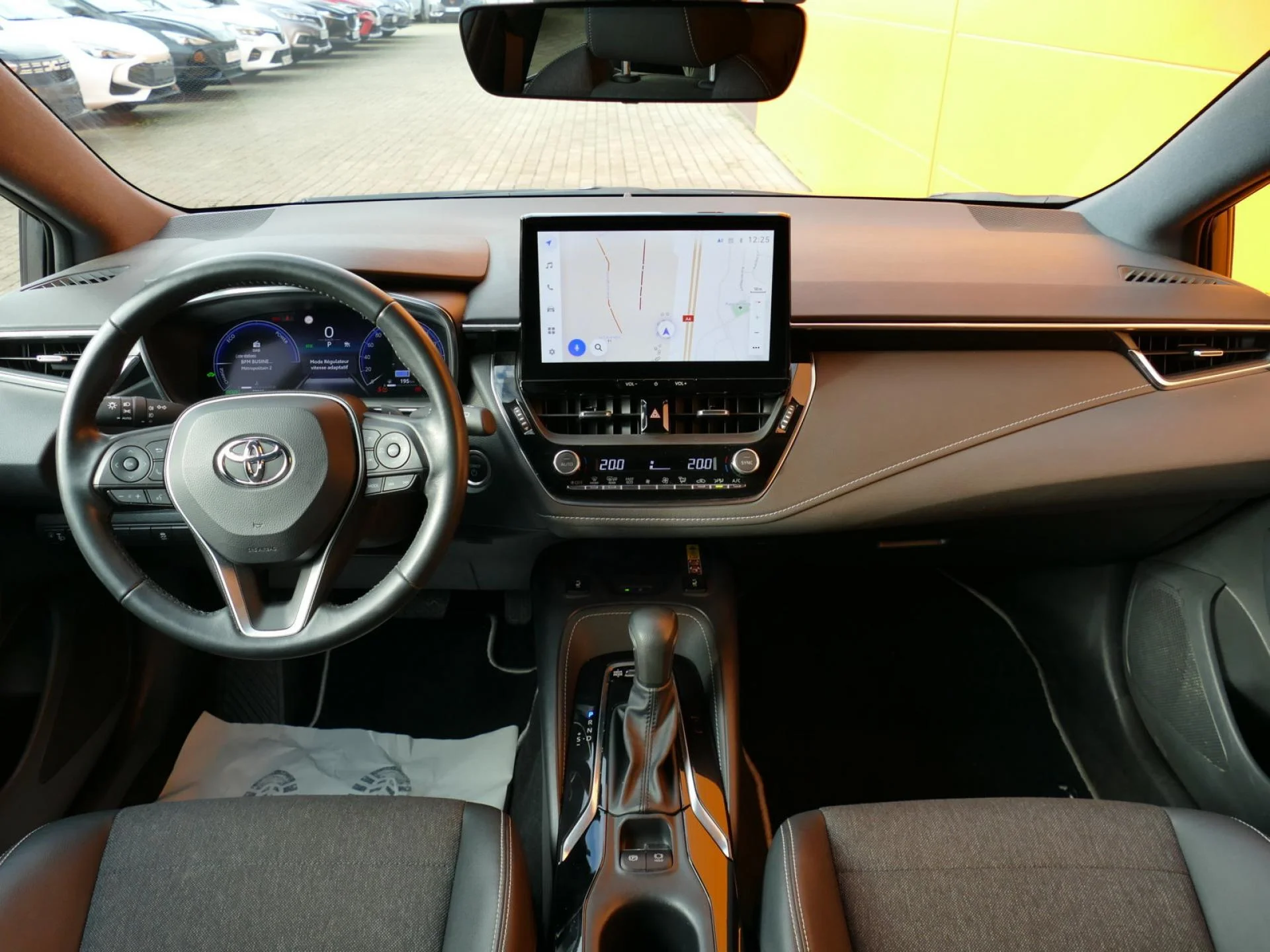 TOYOTA COROLLA TOURING SPORT - Miniature 5 sur 33 - Cliquer pour voir cette photo