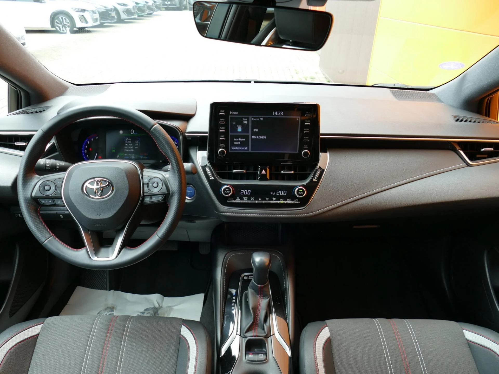 TOYOTA COROLLA - Miniature 5 sur 32 - Cliquer pour voir cette photo