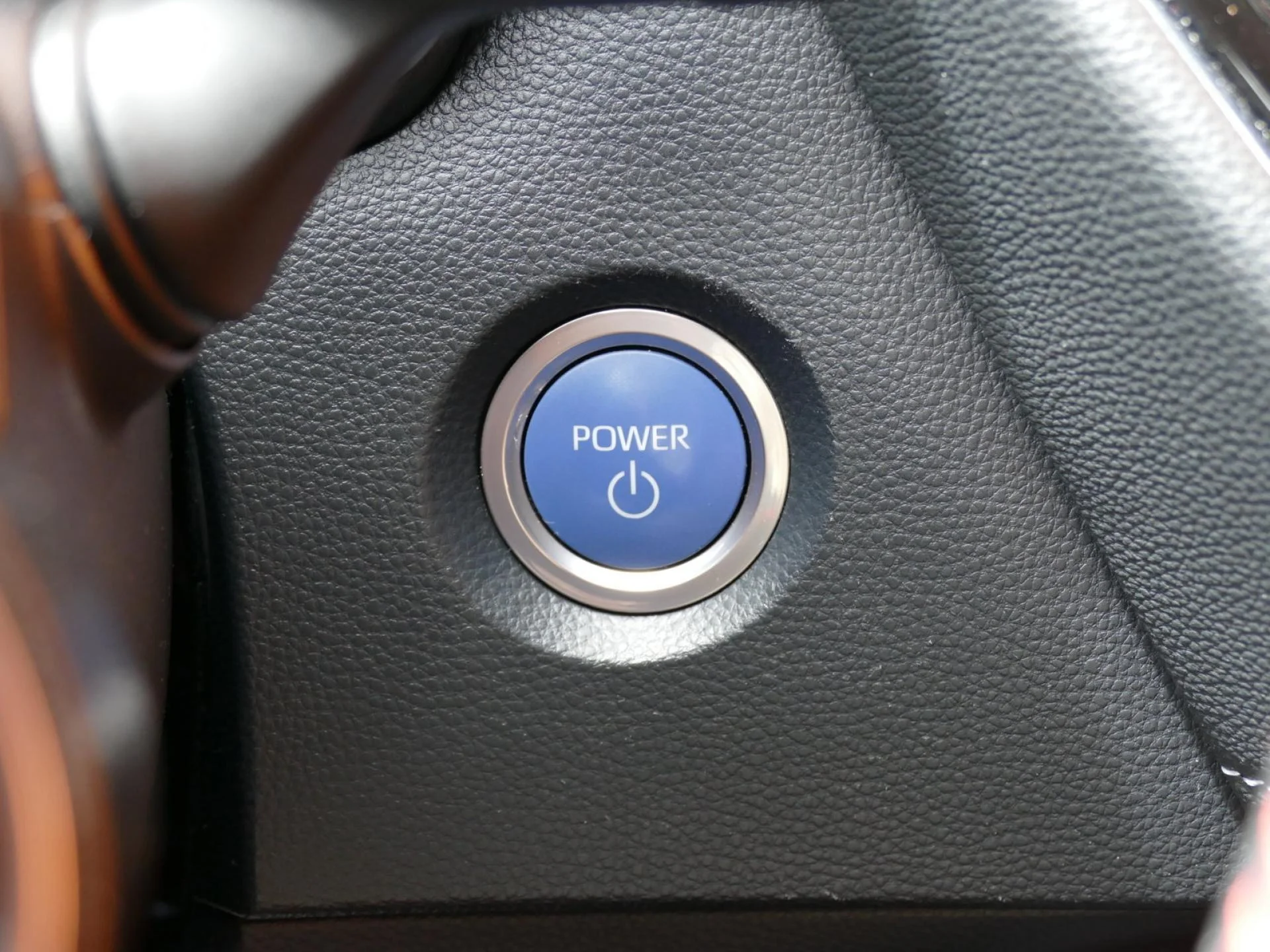 TOYOTA COROLLA - Miniature 20 sur 32 - Cliquer pour voir cette photo