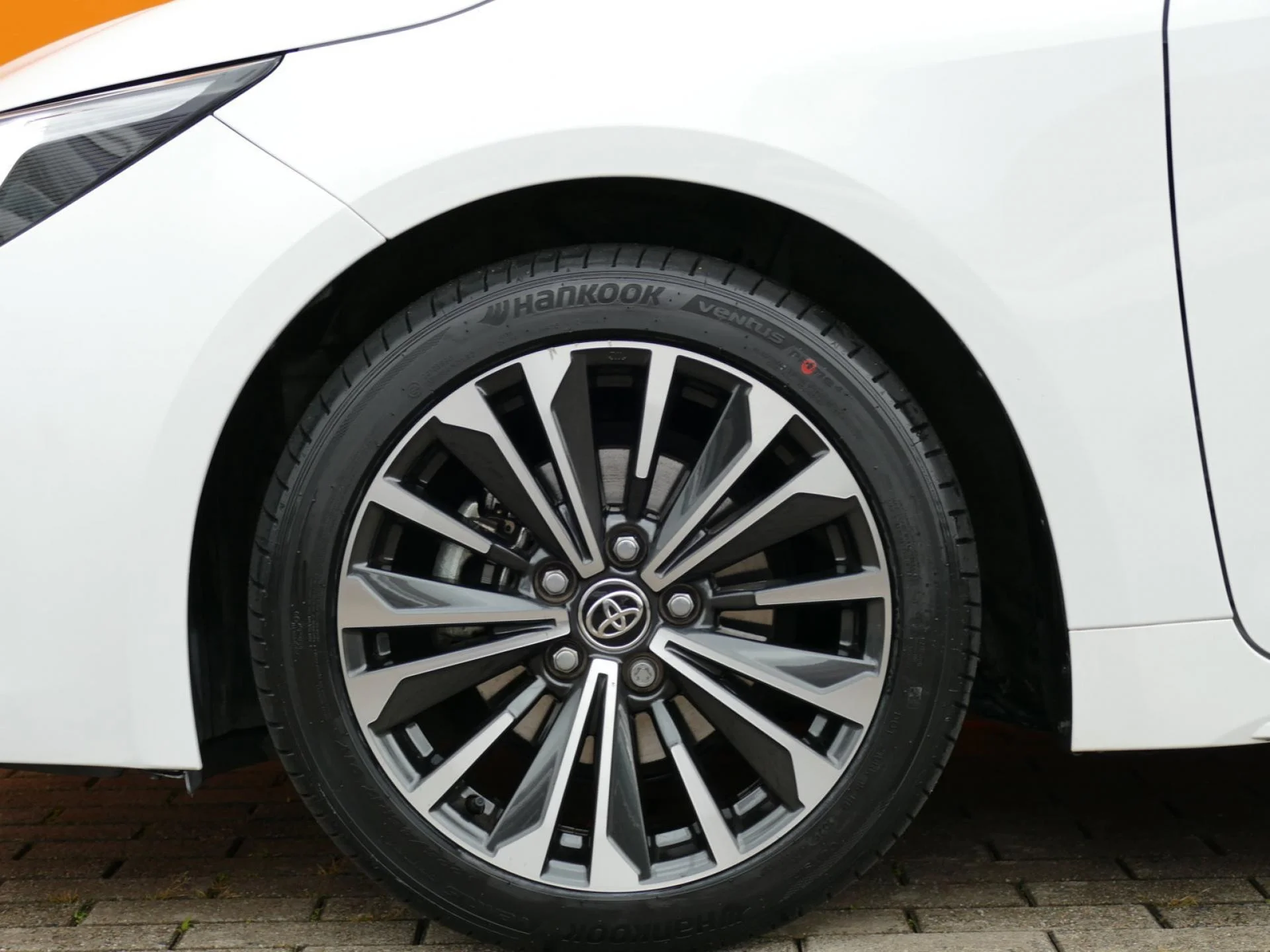 TOYOTA COROLLA - Miniature 30 sur 32 - Cliquer pour voir cette photo