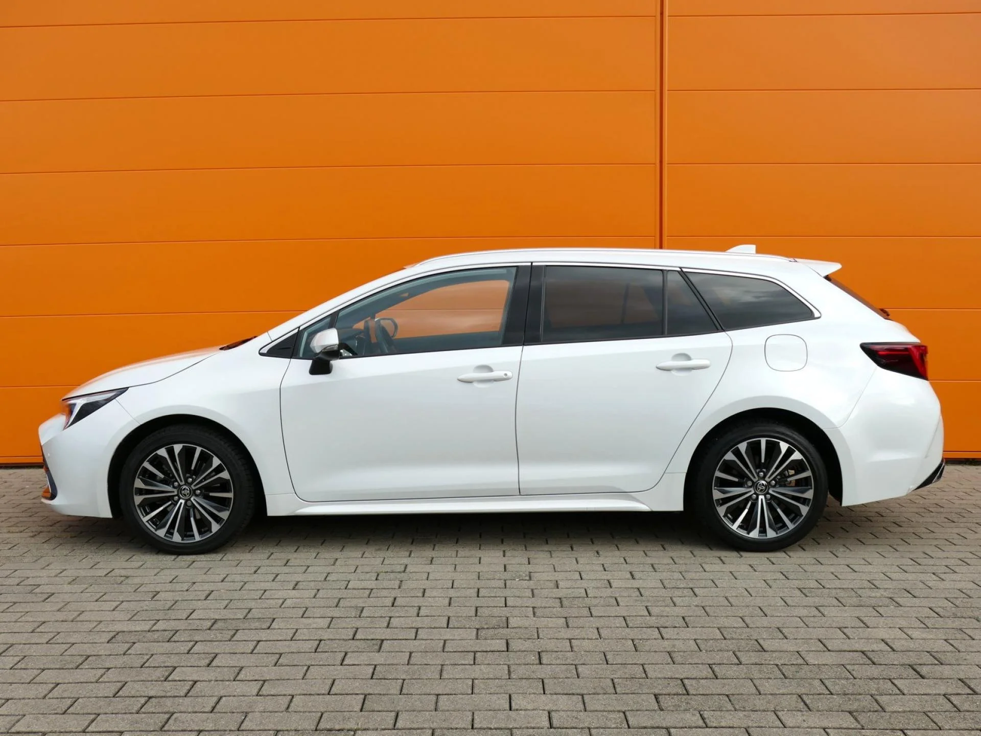 TOYOTA COROLLA - Miniature 4 sur 33 - Cliquer pour voir cette photo