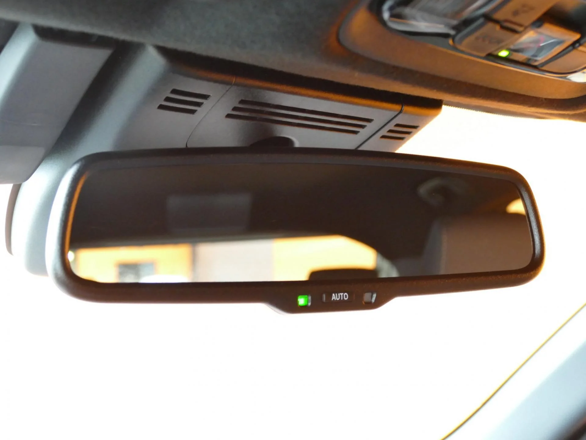 TOYOTA YARIS CROSS - Miniature 24 sur 33 - Cliquer pour voir cette photo