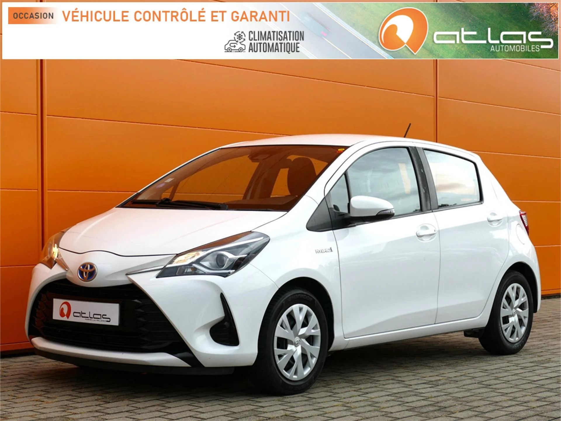 TOYOTA YARIS - Miniature 2 sur 32 - Cliquer pour voir cette photo