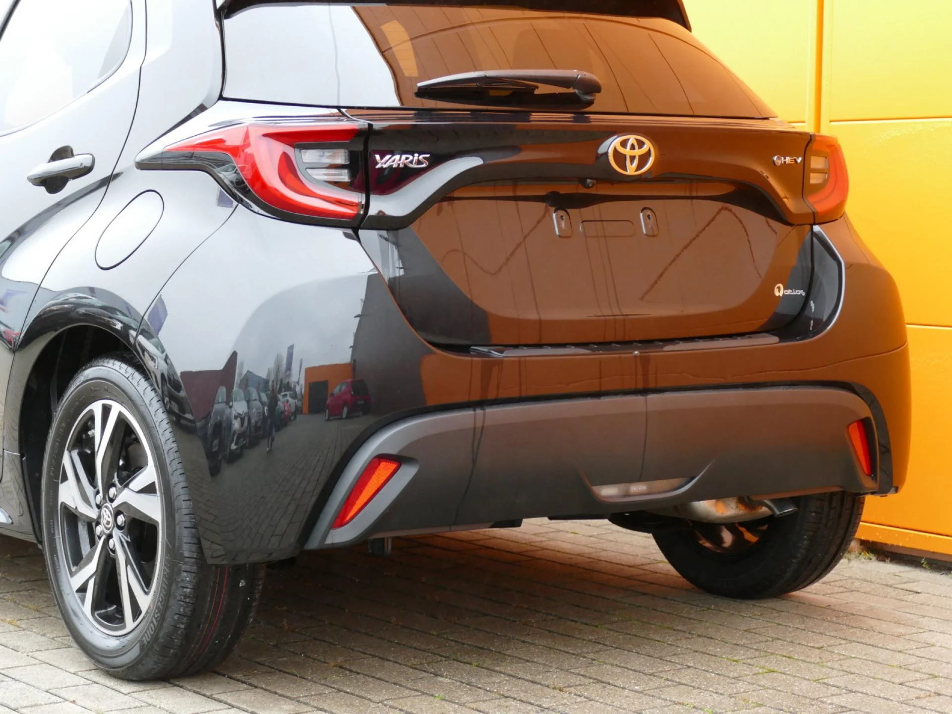 TOYOTA YARIS - Miniature 29 sur 33 - Cliquer pour voir cette photo