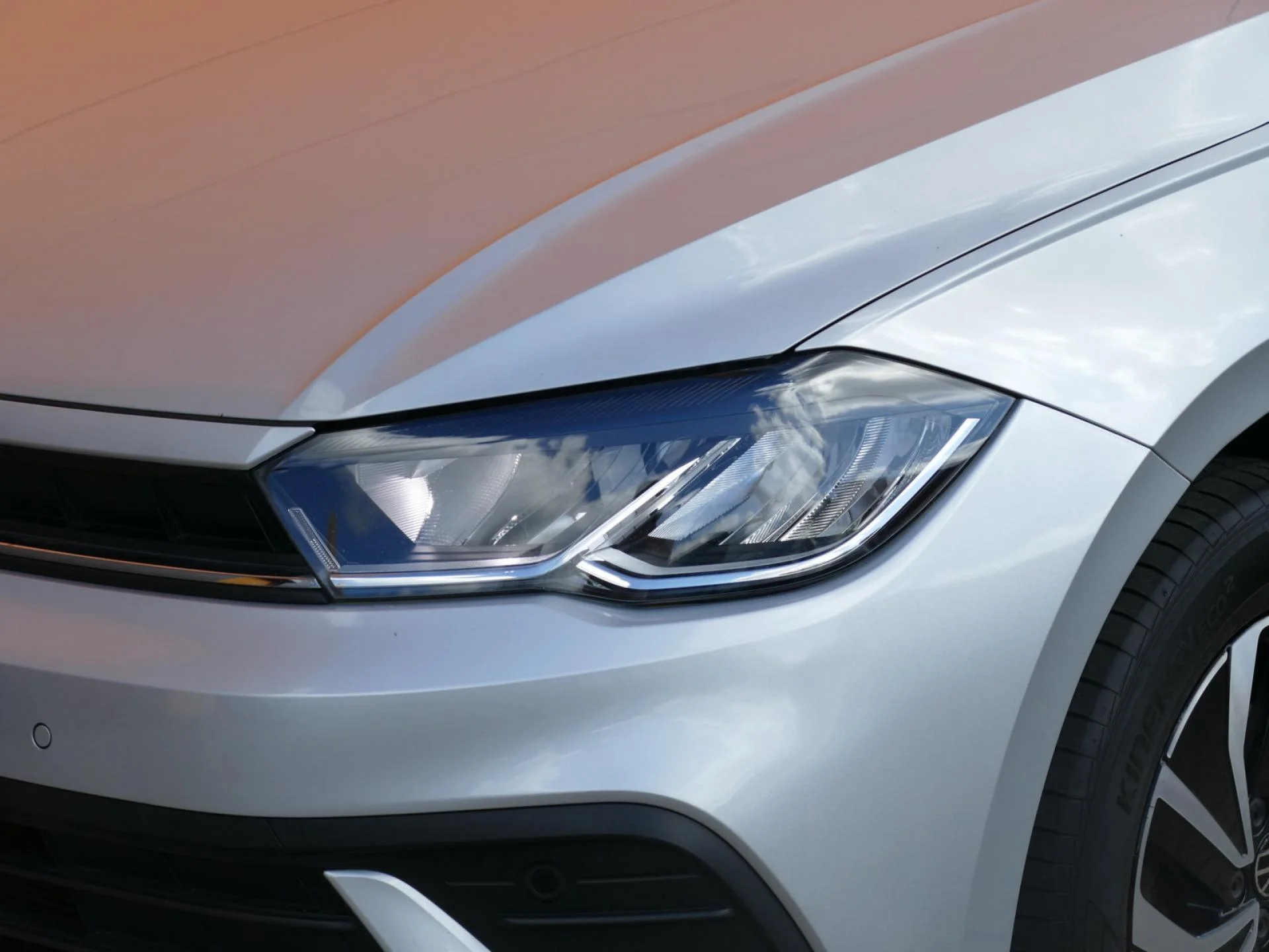 VOLKSWAGEN POLO - Miniature 27 sur 30 - Cliquer pour voir cette photo