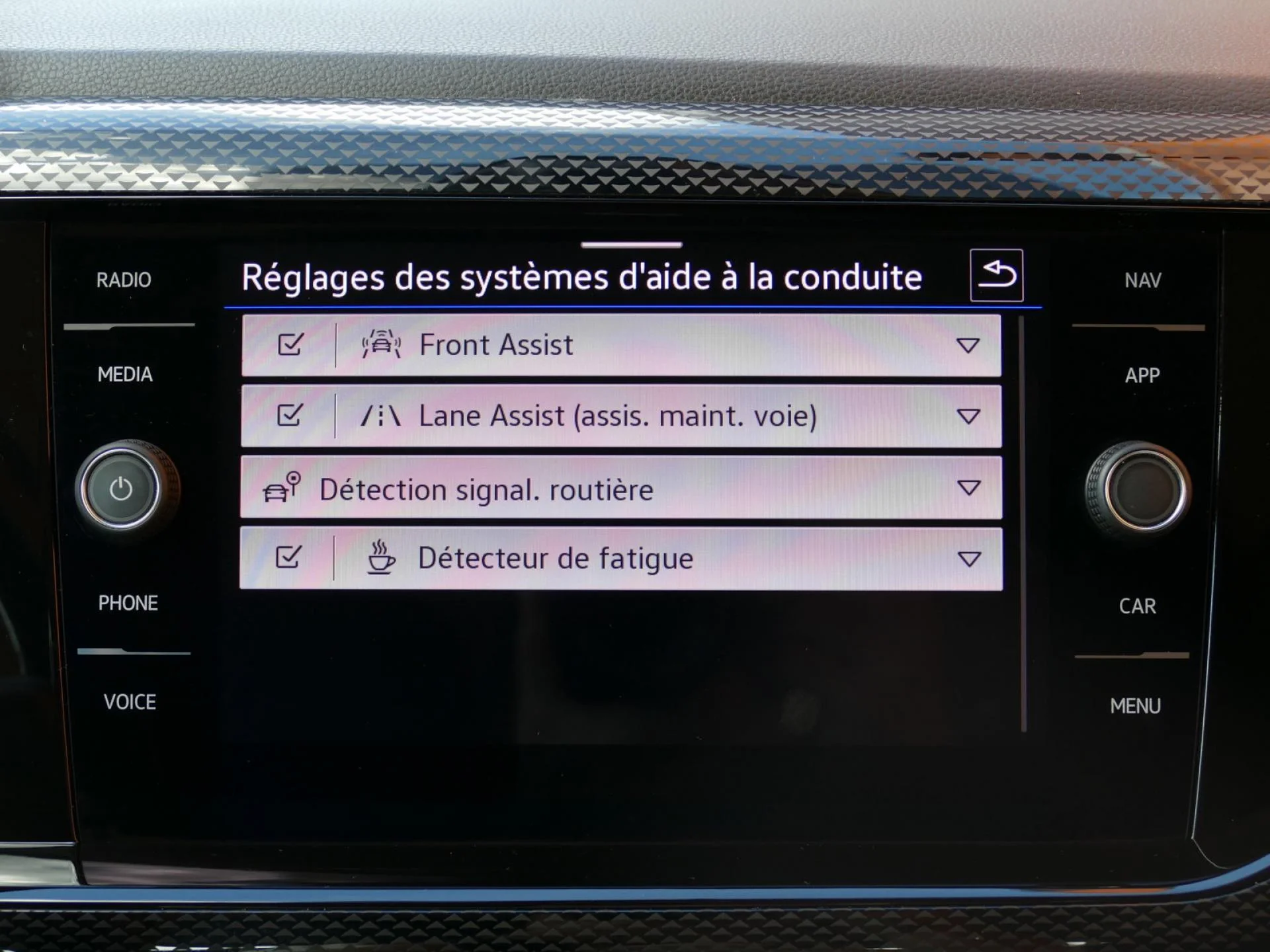 VOLKSWAGEN POLO - Miniature 12 sur 30 - Cliquer pour voir cette photo