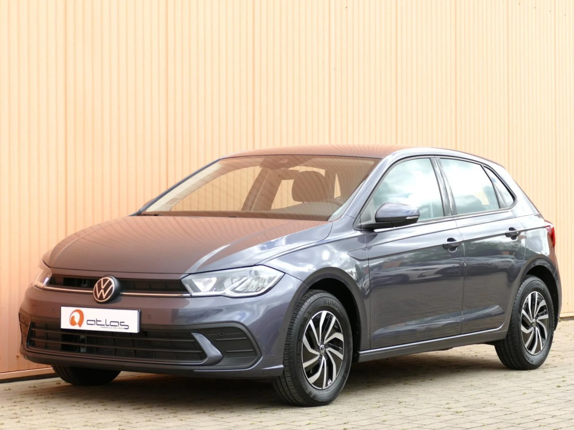 VOLKSWAGEN POLO - Miniature 2 sur 21 - Cliquer pour voir cette photo