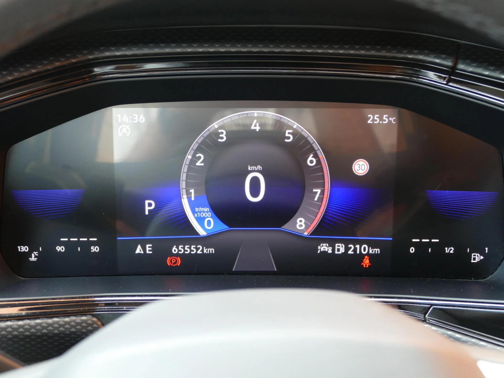 VOLKSWAGEN T-CROSS - Miniature 15 sur 31 - Cliquer pour voir cette photo