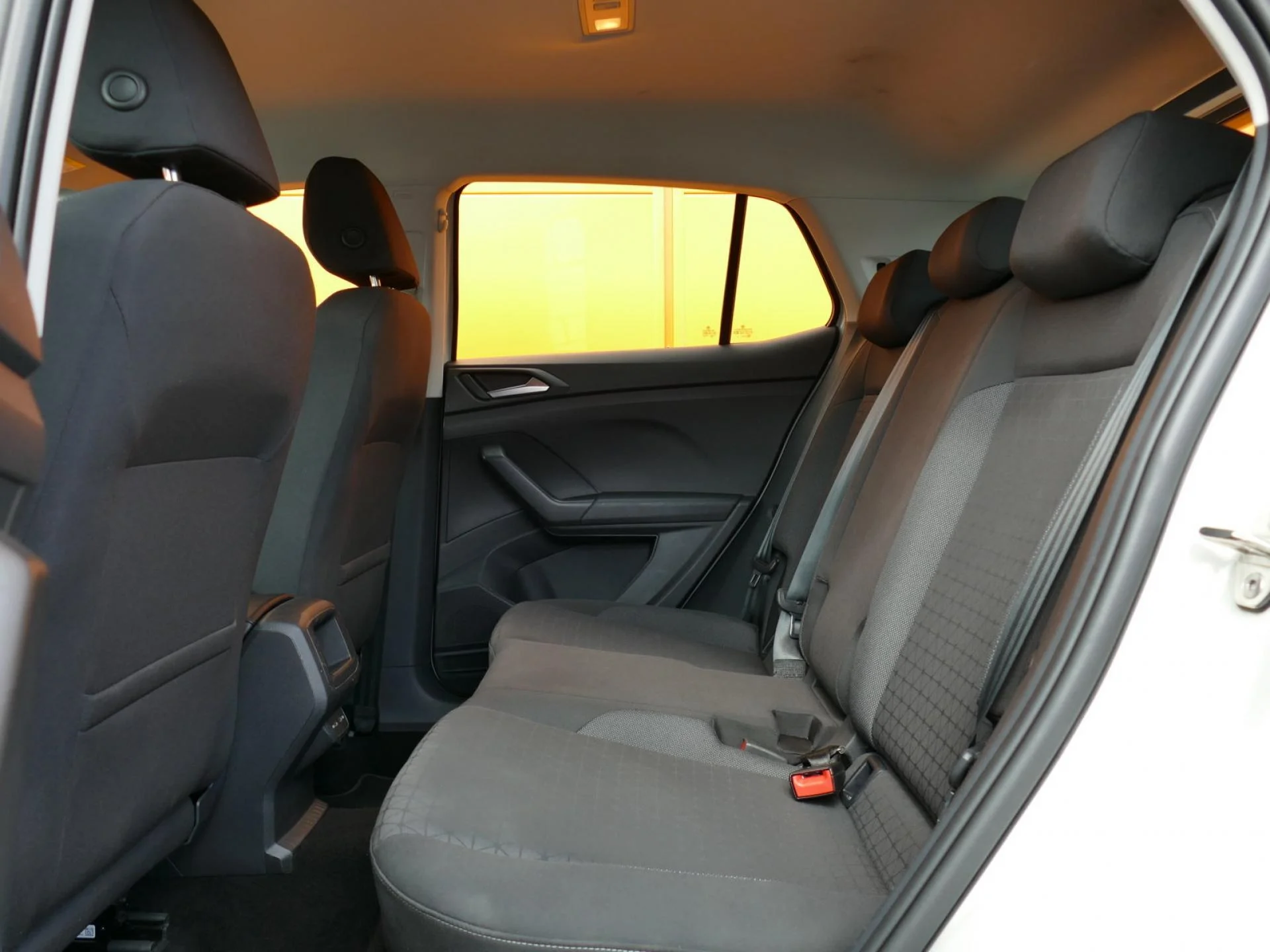 VOLKSWAGEN T-CROSS - Miniature 8 sur 31 - Cliquer pour voir cette photo