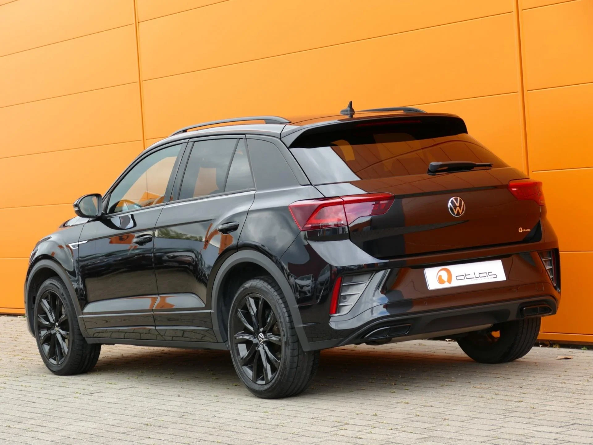 VOLKSWAGEN T-ROC - Miniature 4 sur 35 - Cliquer pour voir cette photo