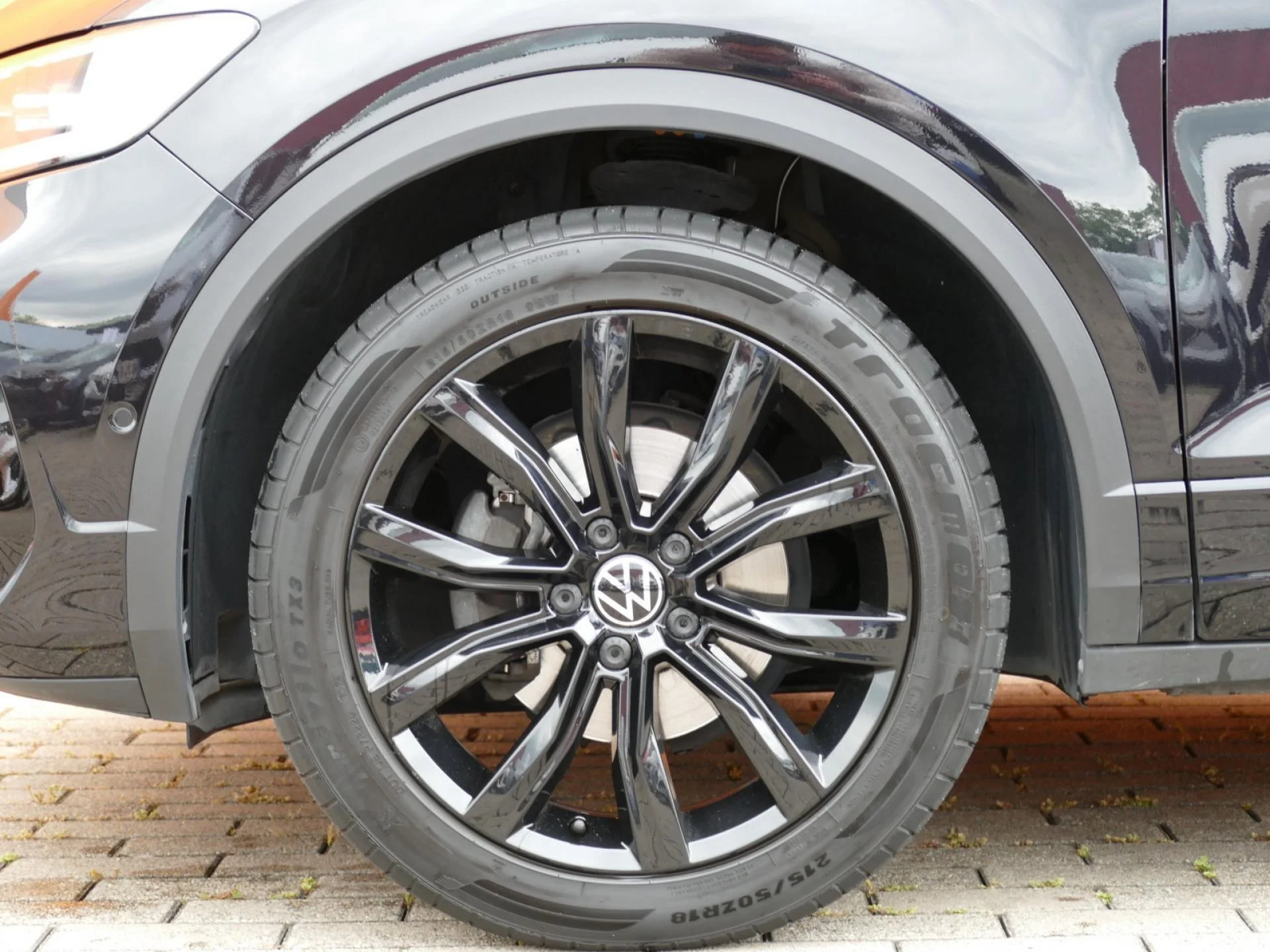 VOLKSWAGEN T-ROC - Miniature 34 sur 35 - Cliquer pour voir cette photo