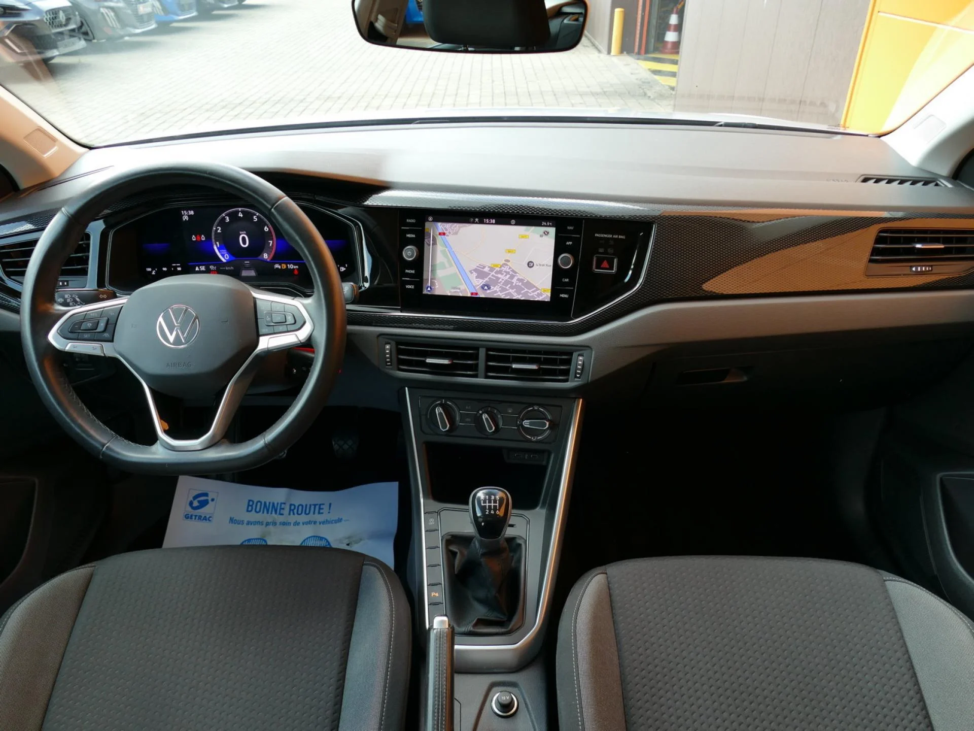 VOLKSWAGEN TAIGO - Miniature 5 sur 24 - Cliquer pour voir cette photo
